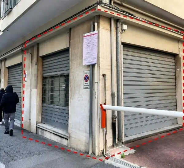 Magazzino via Del Campasso 56r, Sampierdarena, Genova