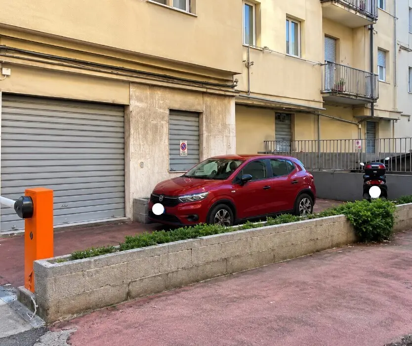 Immagine per Magazzino in asta a Genova via Del Campasso 56r