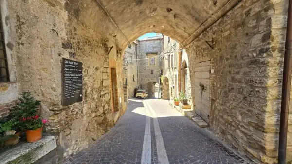 Terratetto via Della Chiesa 18, Montecchio