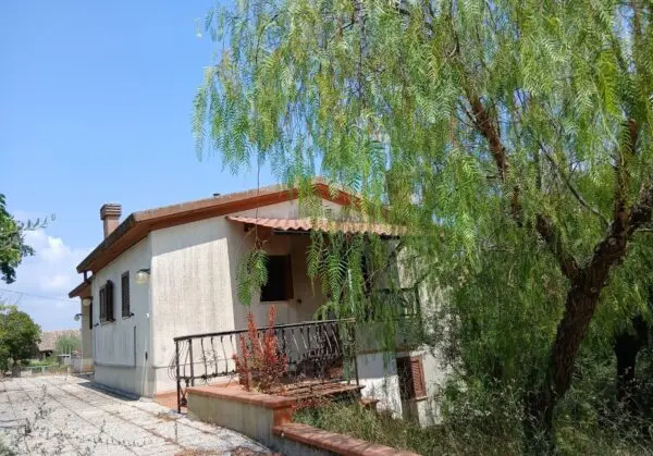 Villa via Roma, Amelia