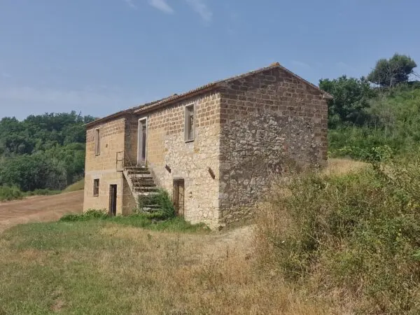 Rustico via Del Fossato, Guardea