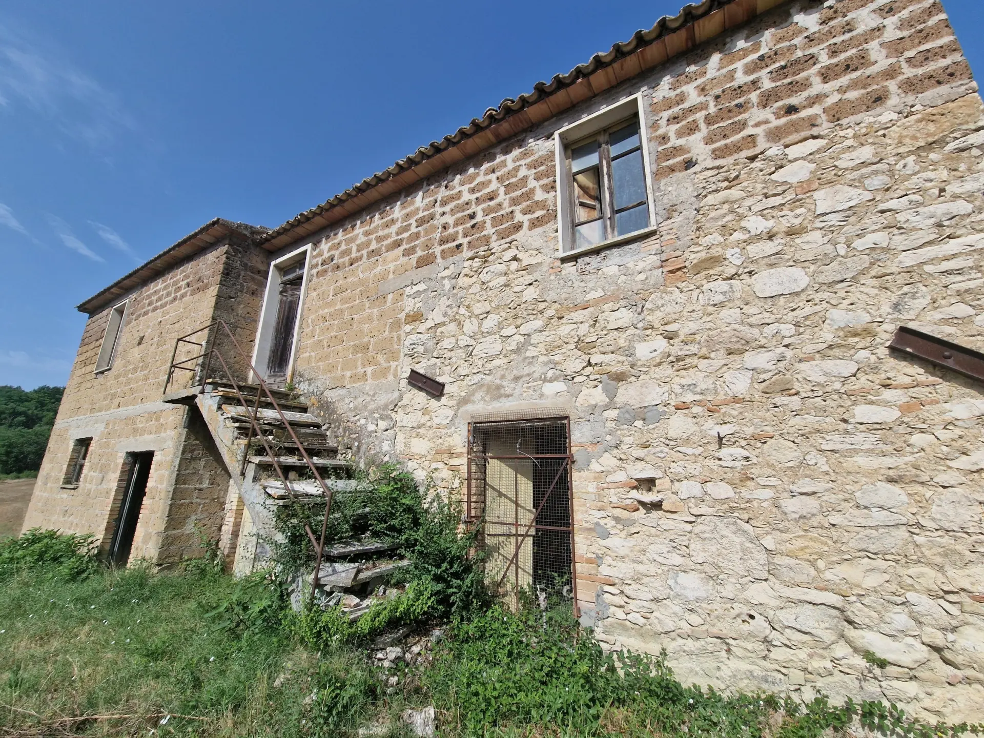 Immagine per Rustico in vendita a Guardea via Del Fossato