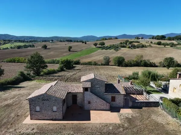 Casale via Vocabolo San Quirico, Avigliano Umbro