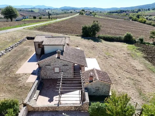 Casale via Vocabolo San Quirico, Avigliano Umbro