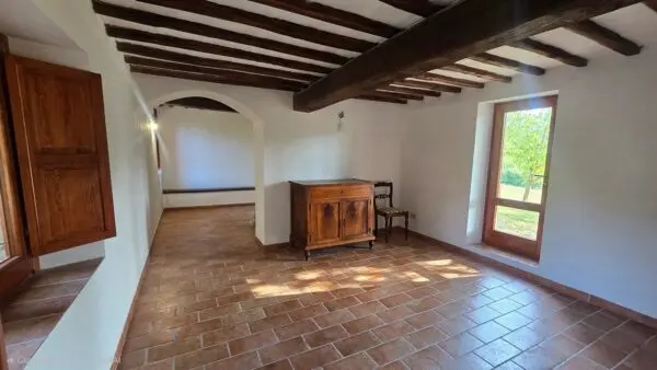 Casale 11, Guardea