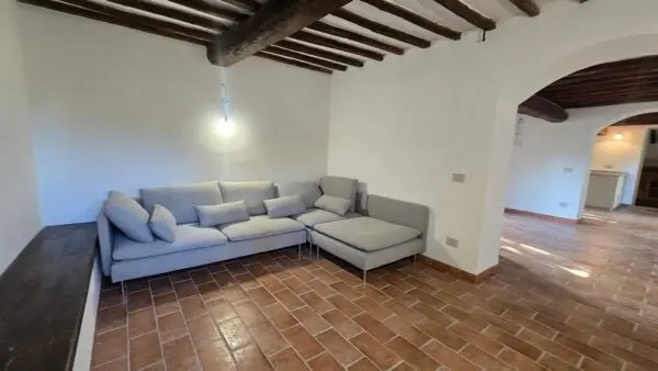 Casale 11, Guardea
