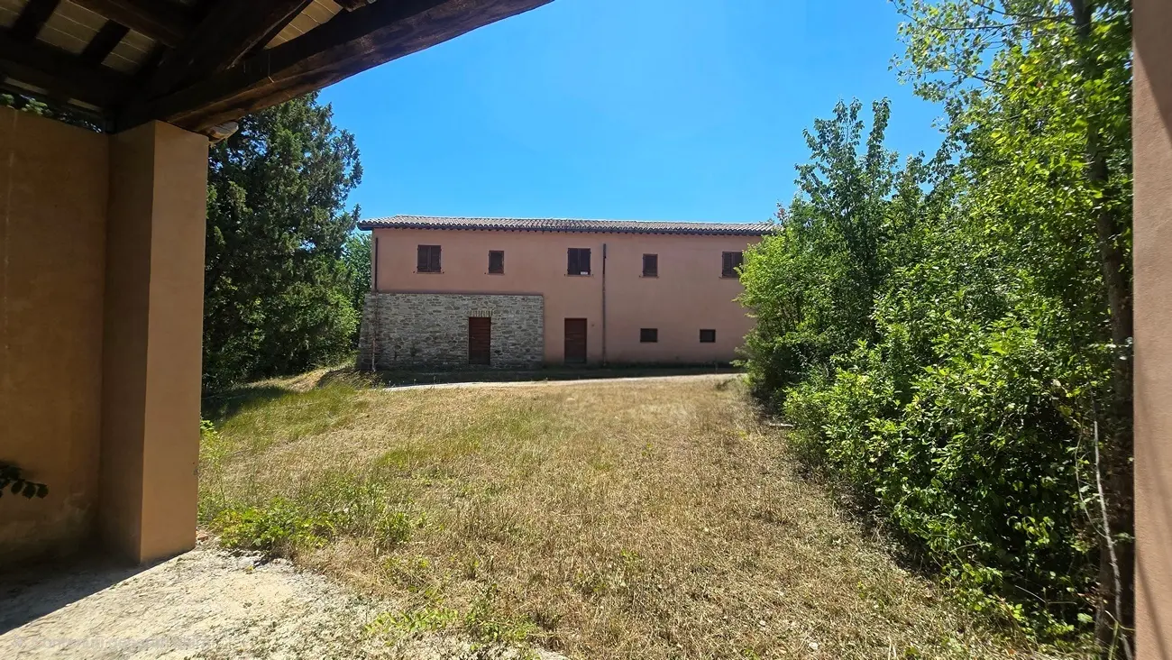 Immagine per Casale in vendita a Nocera Umbra via Vocabolo Caldognola 19