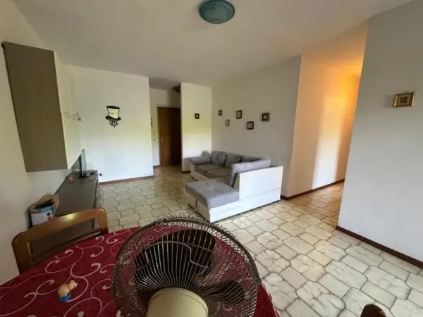 Immagine per Monolocale in vendita a Luni via Fratelli Rosselli