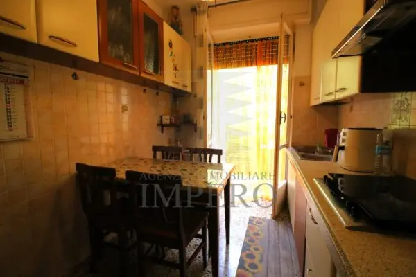 Trilocale via Tenda 46, Ventimiglia