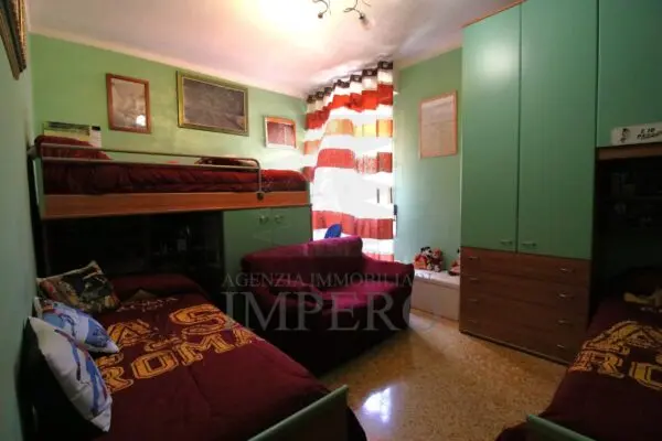 Trilocale via Tenda 46, Ventimiglia