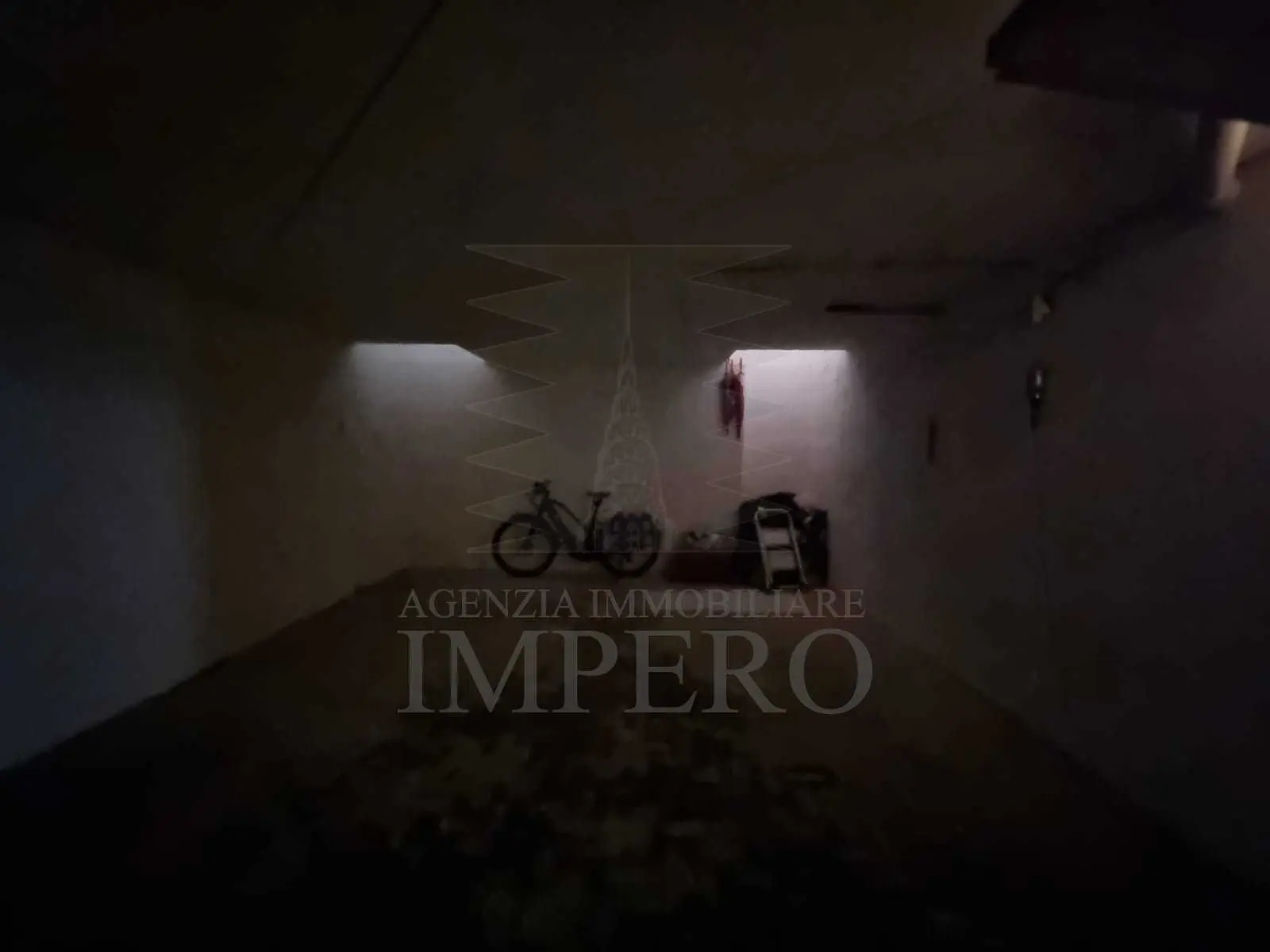 Immagine per Locale commerciale in vendita a Ventimiglia via Vicolo Arene 14