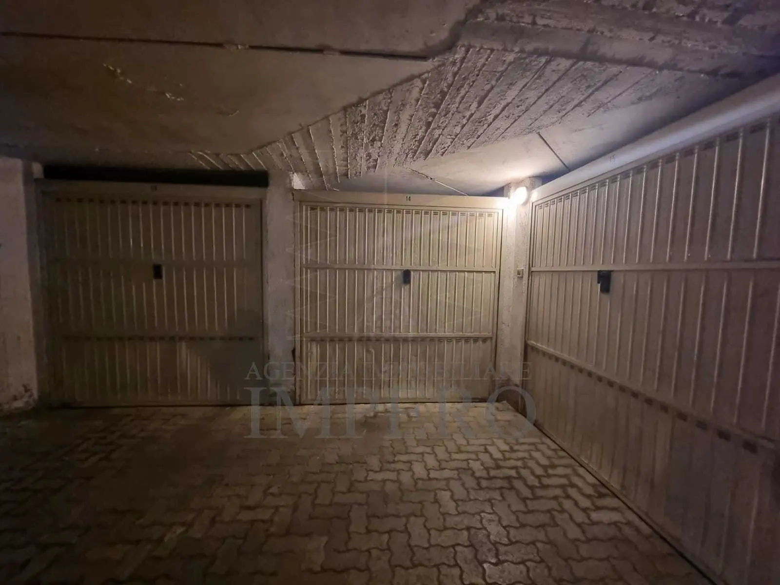 Immagine per Locale commerciale in vendita a Ventimiglia via Vicolo Arene 14
