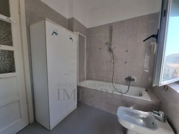 Trilocale via Sottoconvento 80, Ventimiglia