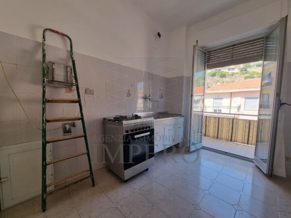 Trilocale via Sottoconvento 80, Ventimiglia