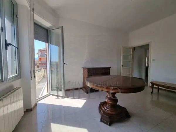 Trilocale via Sottoconvento 80, Ventimiglia