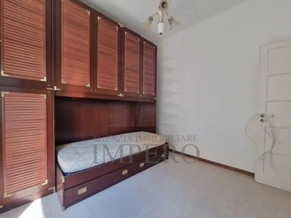 Trilocale via Sottoconvento 80, Ventimiglia