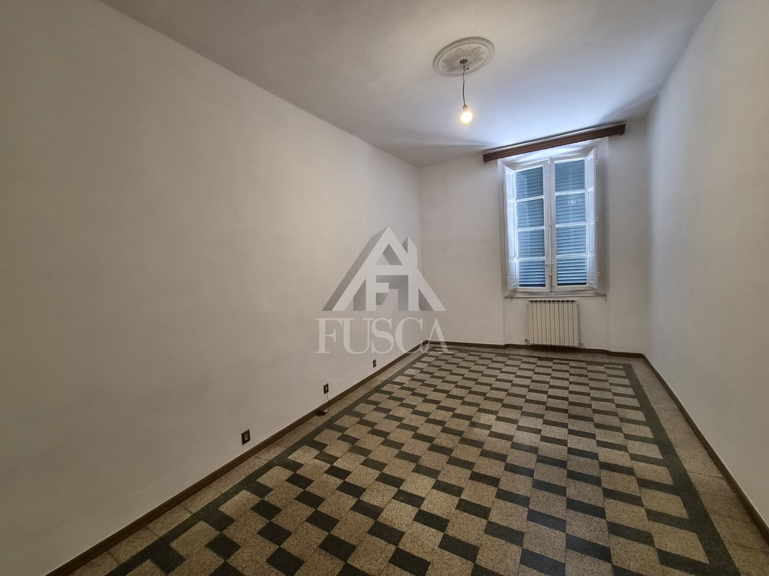 Immagine per Appartamento in affitto a Lucca via Puccini