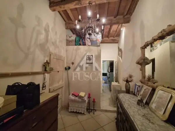 Bilocale via Roma, Centro Storico, Lucca
