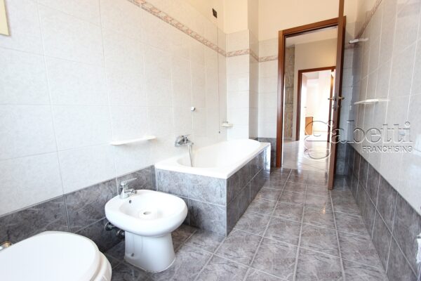 Appartamento viale Villoresi, Nerviano
