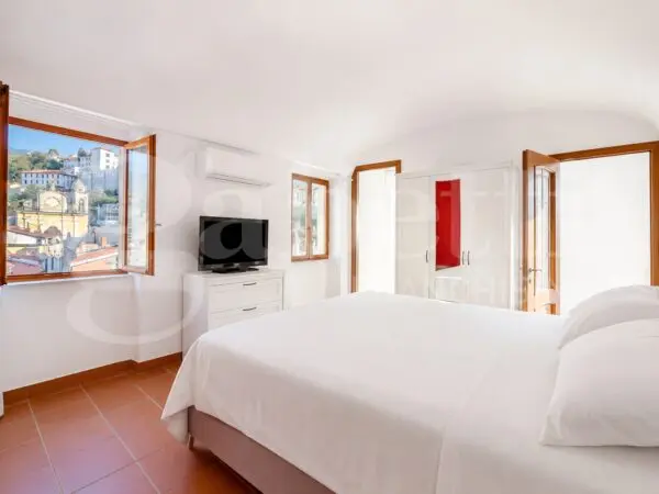 Duplex via Cisterna 4, Sanremo
