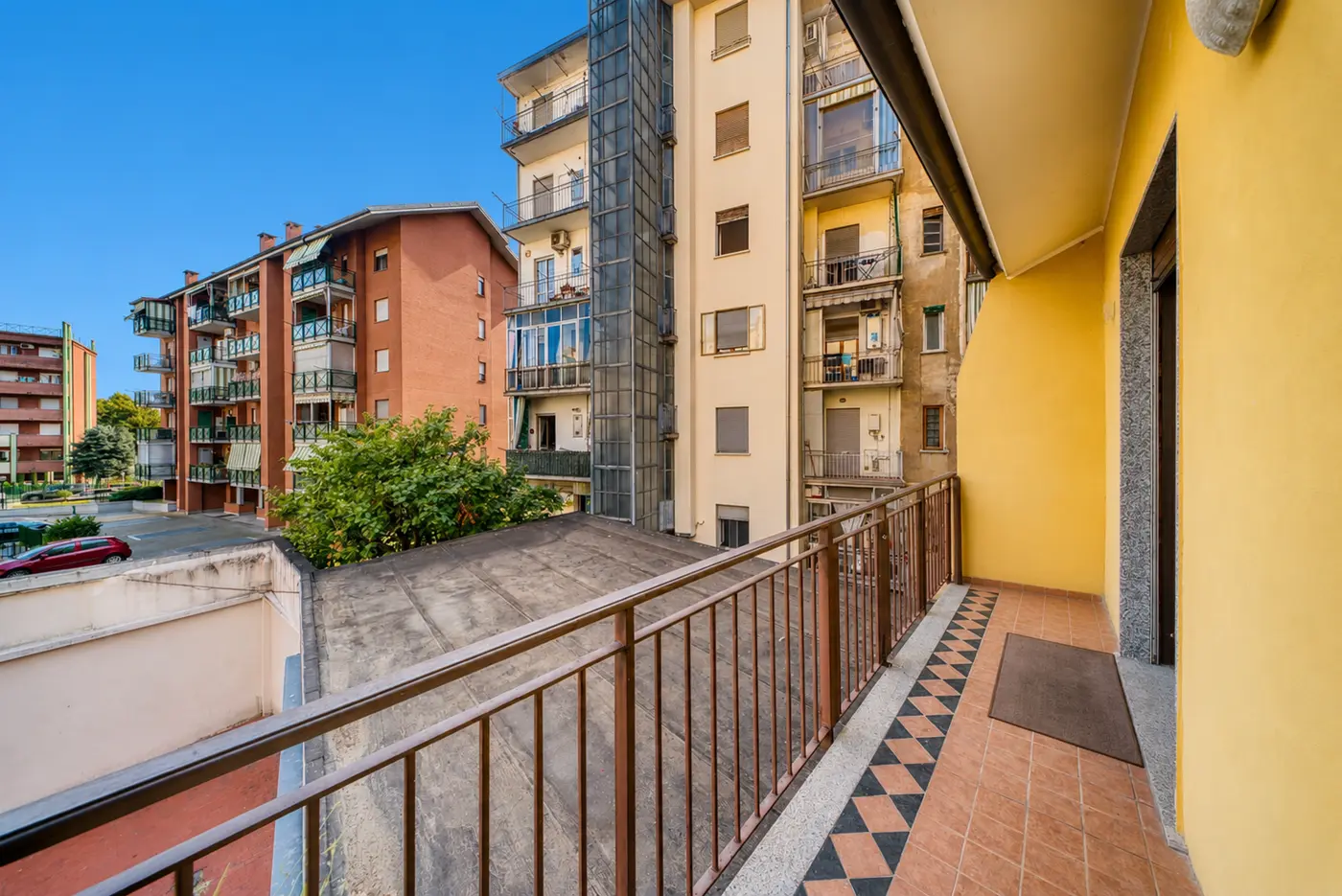 Immagine per Appartamento in vendita a Torino via Postumia 13