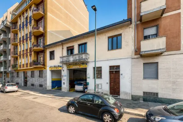 Appartamento via Postumia 13, Pozzo Strada, Torino