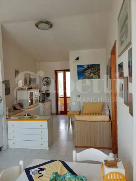 Appartamento viale Raffaello 82, Scalea