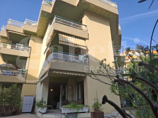 Appartamento via Privata Serenella 3, Sanremo