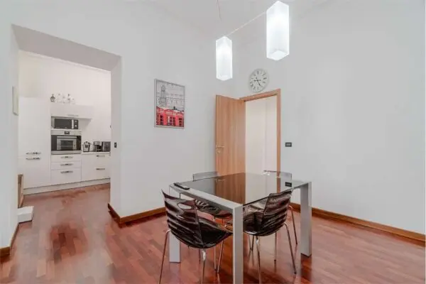 Appartamento via Giuseppe Luigi Lagrange 10, Torino