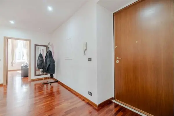 Appartamento via Giuseppe Luigi Lagrange 10, Torino