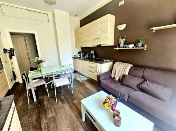 Appartamento 2, Torino