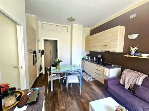 Appartamento 2, Torino