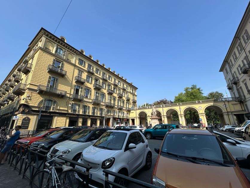 Immagine per Appartamento in affitto a Torino via Piazzetta Lagrange 2