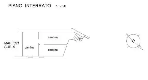 Negozio via Chiaravagna 35, Genova