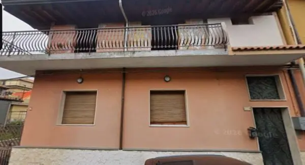 Appartamento via Giacomo Puccini 5, Aci Sant'Antonio