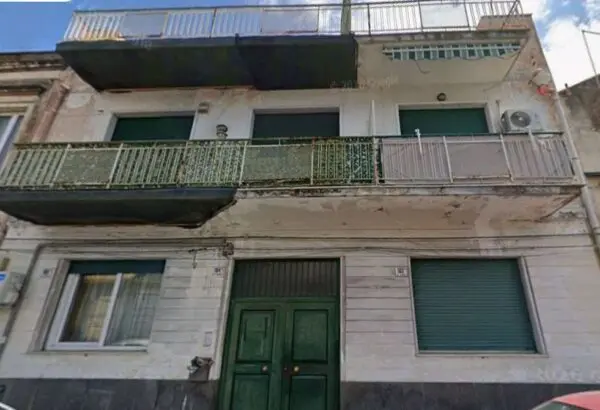 Appartamento via Re Martino 184, Catania