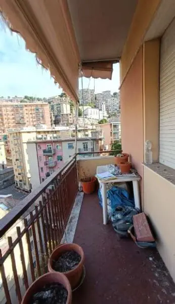 Appartamento via Del Manzasco 9, Genova