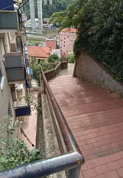 Appartamento via Delle Gavette, Genova