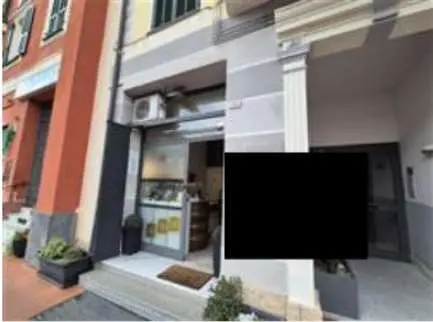Immagine per Negozio in asta a Ventimiglia piazza Cesare Battisti 34