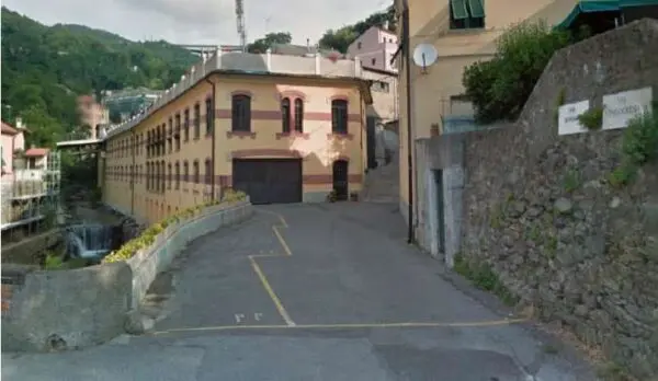 Garage via Scaglia 2, Mele