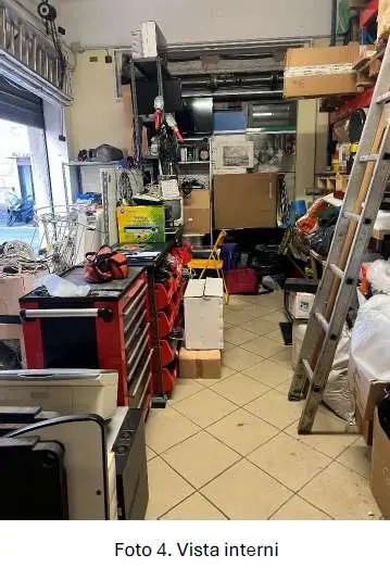 Immagine per Magazzino in asta a Genova via Del Campasso 56