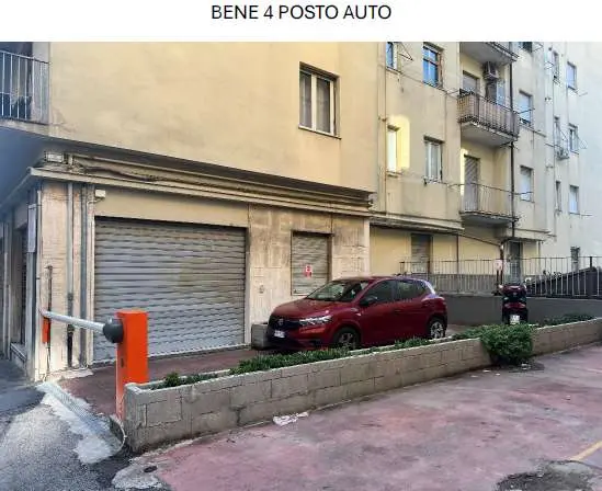 Immagine per Magazzino in asta a Genova via Del Campasso 56