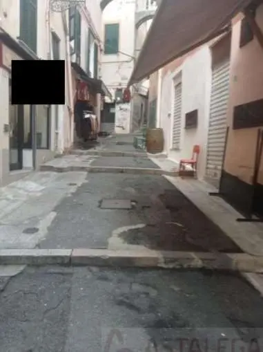 Negozio via Girolamo Saccheri 4, Sanremo