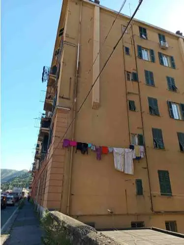 Appartamento 7, Genova