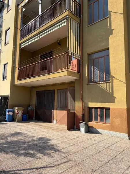 Appartamento via Monviso, Moncalieri