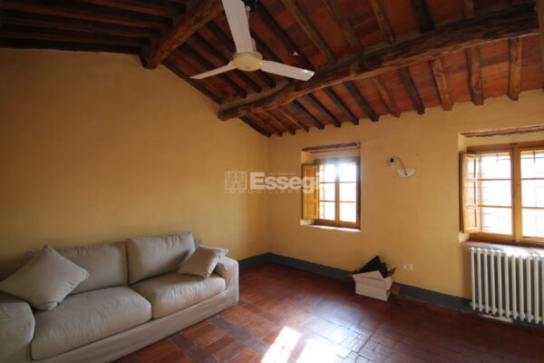 Casale via Di Piaggiori 213, Capannori