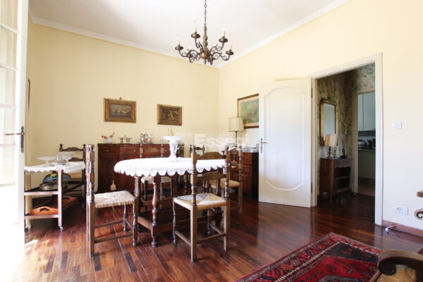Villa viale Pacini 115, Lucca