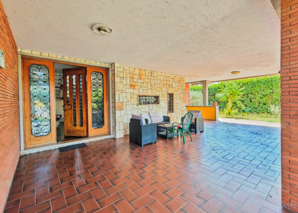 Villa via Buggianese 108, Ponte Buggianese