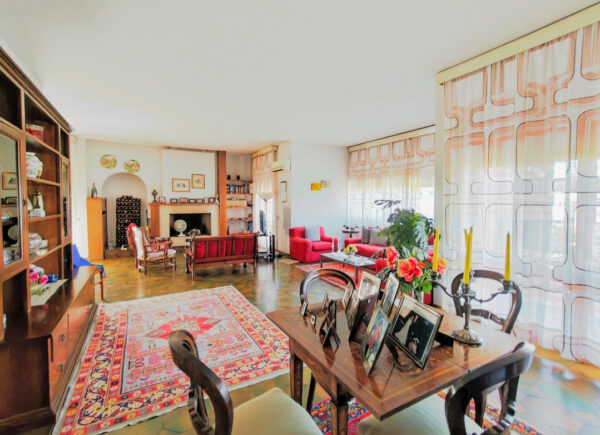 Immagine per Villa in vendita a Ponte Buggianese via Buggianese 108
