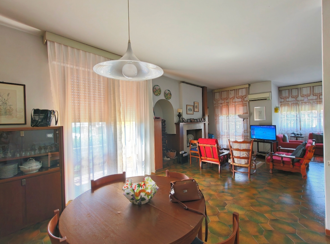 Immagine per Villa in vendita a Ponte Buggianese via Buggianese 108